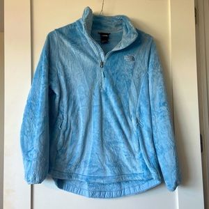 NWOT- The North Face fuzzy pullover